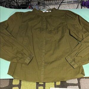 Uniqlo Olive Green Button-Up Blouse, NWOT, WM